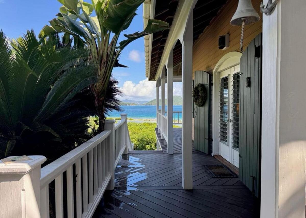 Blue Pearl Villa In St John Usvi Coral Bay Kültér fotó